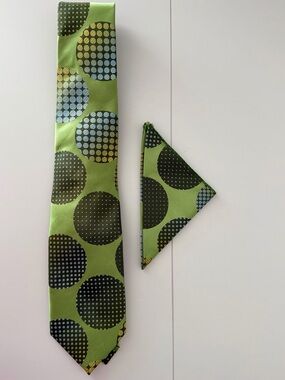 Karl Knox Silk Tie & Pocket Square Set Green Polka Dot Geometric Circle Pattern